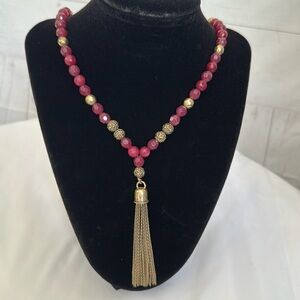 Lucky Brand 30” Red/Berry Color Agate Faceted Bead Boho Tassel Necklace